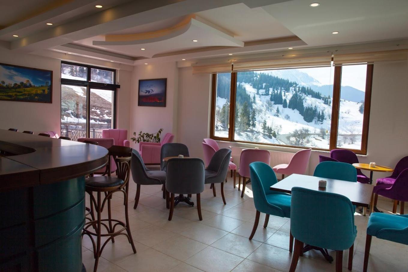 Black Forest Hotel Savsat Exterior foto